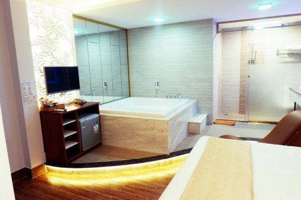 Hong Bao Thach Hotel Ho Şi Min Exterior foto
